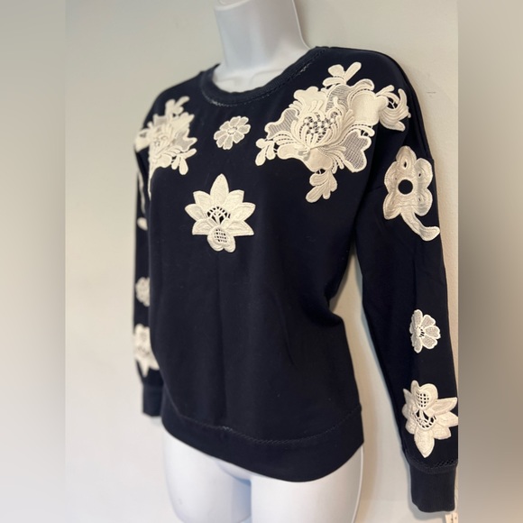 Victoria Beckham Navy Floral and Lace applique sweatshirt XS - Picture 12 of 15